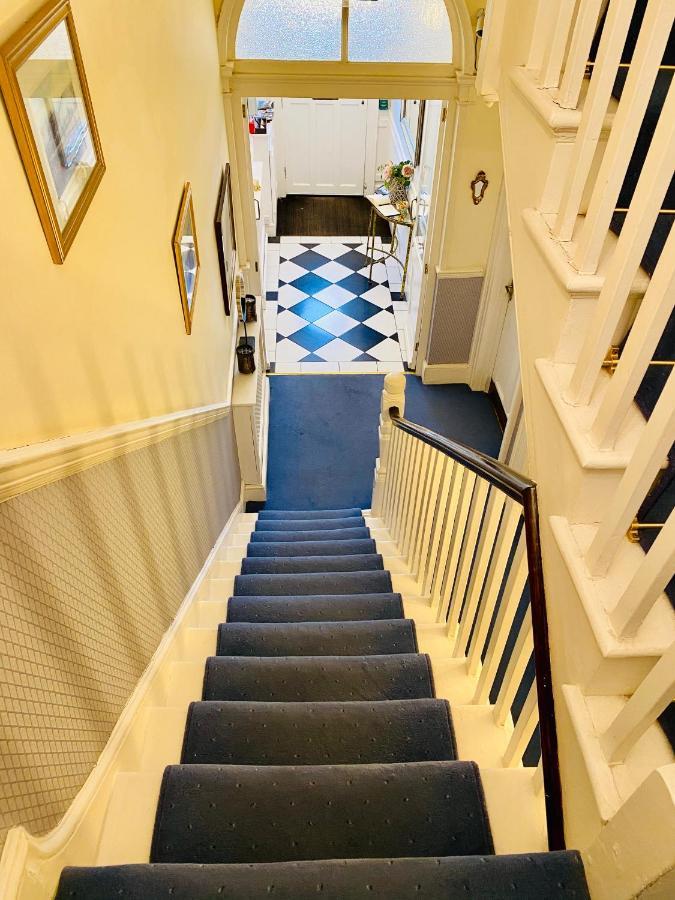 Pier View Self Catering Luxury Apartment Southend-on-Sea